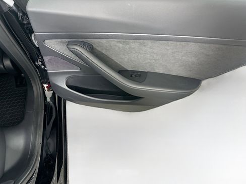 Used 2021 Tesla Model 3 Standard Range Plus RWD image 28