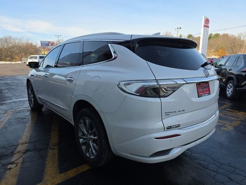 Used 2024 Buick Enclave Avenir w/ Avenir Technology Package image 7