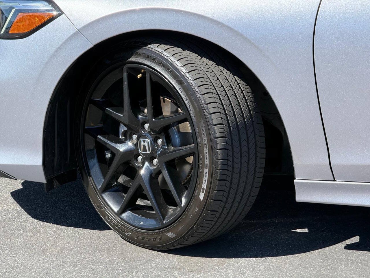 Used 2025 Honda Civic Sport image 15