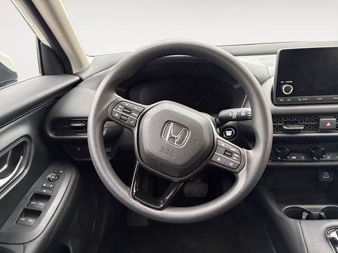 Used 2025 Honda HR-V LX image 12