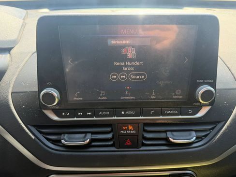 Used 2020 Nissan Altima 2.5 S image 18