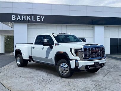 New 2026 GMC Sierra 3500 Denali w/ Denali Reserve Package