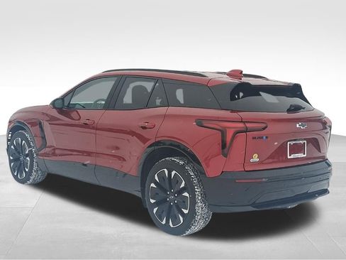 Used 2024 Chevrolet Blazer EV RS image 9