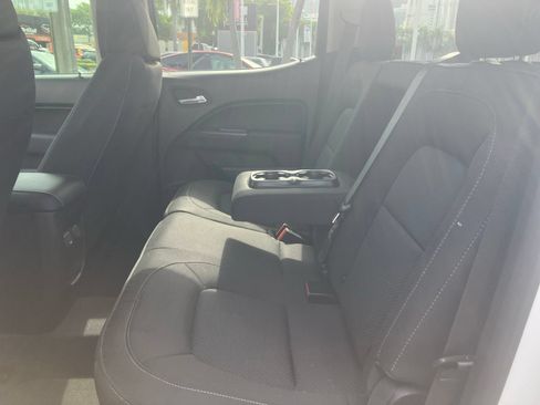 Used 2022 Chevrolet Colorado LT RWD image 12