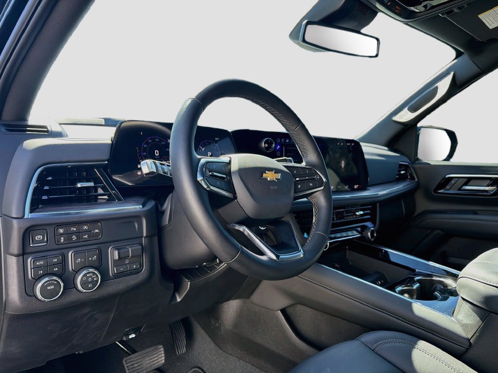 Used 2026 Chevrolet Tahoe LT w/ Comfort Package AWD/4WD image 9