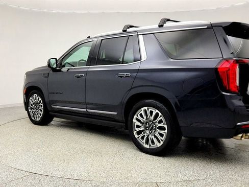 Used 2023 GMC Yukon Denali Ultimate AWD/4WD image 7