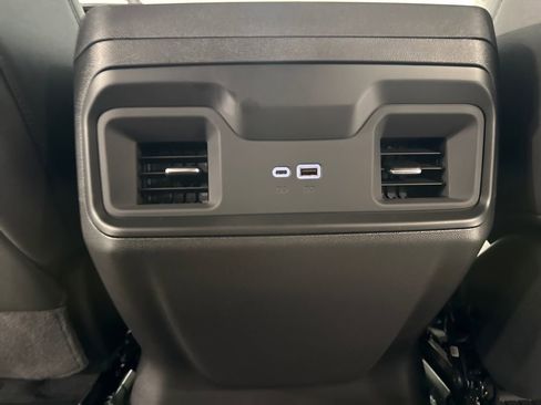 New 2026 Chevrolet Silverado 1500 LT Trail Boss w/ LT Trail Boss Premium Package AWD/4WD image 43