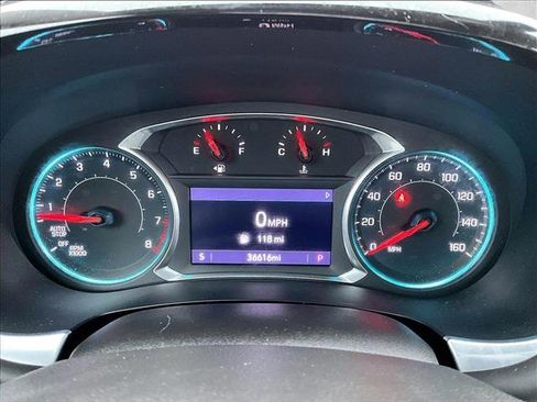 Certified 2021 Chevrolet Traverse LT image 22