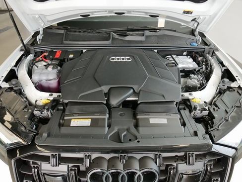New 2026 Audi Q7 3.0T Premium Plus image 9
