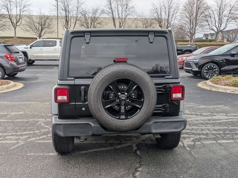 Used 2020 Jeep Wrangler Unlimited Sport image 8