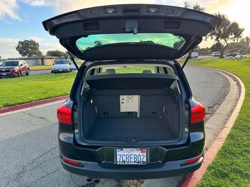 Used 2014 Volkswagen Tiguan SE image 34