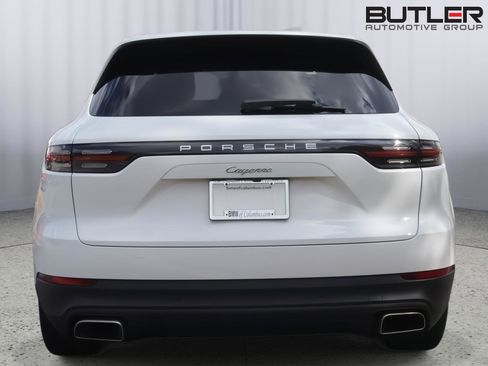 Used 2021 Porsche Cayenne image 6