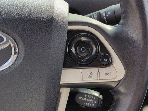 Used 2017 Toyota Prius Prime Plus image 19