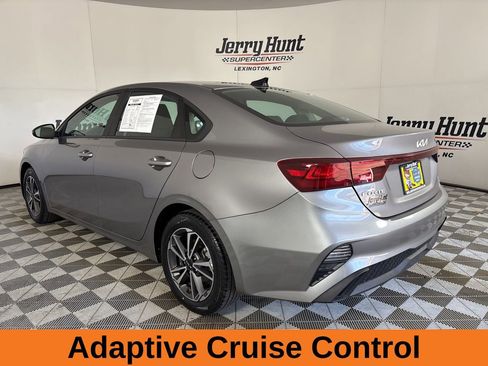 Used 2023 Kia Forte LXS image 7