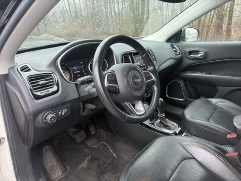Used 2019 Jeep Compass Limited image 13