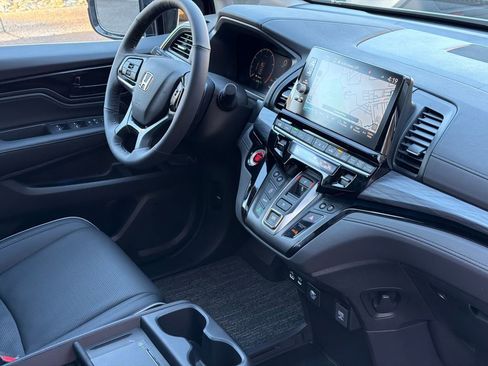New 2026 Honda Odyssey Elite image 11