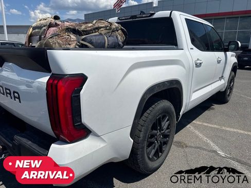 Used 2022 Toyota Tundra SR5 w/ Advanced Technology Package AWD/4WD image 19