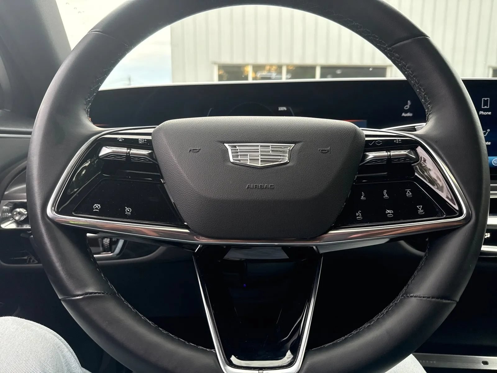 Used 2024 Cadillac Lyriq Tech RWD image 16