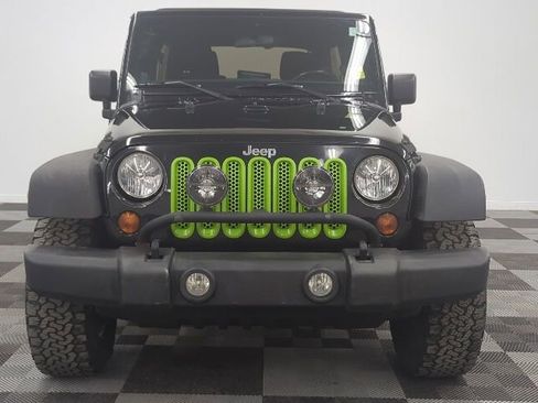 Used 2012 Jeep Wrangler Unlimited Sport AWD/4WD image 2