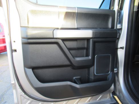 Used 2020 Ford F250 Lariat image 10