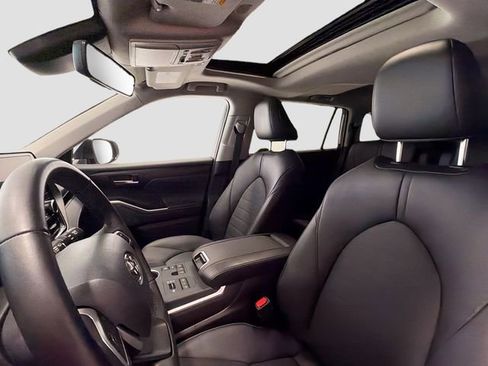 Certified 2026 Toyota Highlander XLE AWD/4WD image 20