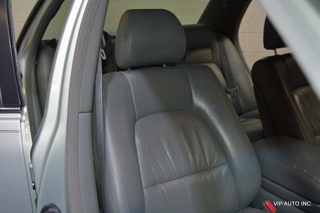 Used 1998 Lexus LS 400 RWD image 15