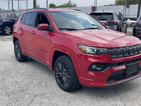 Used 2022 Jeep Compass Limited image 7