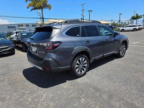 Used 2023 Subaru Outback Limited AWD/4WD image 7