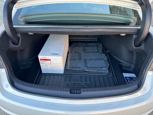 Used 2017 Acura TLX image 34