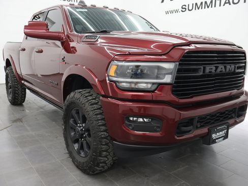 Used 2022 RAM 3500 Laramie AWD/4WD image 2