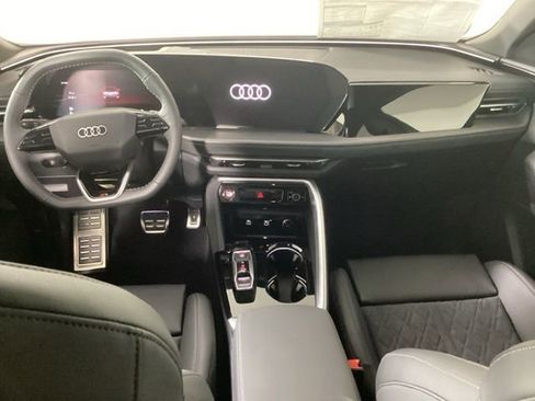 New 2025 Audi SQ5 Premium Plus image 11