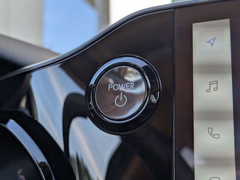 Used 2025 Lexus NX 350h AWD w/ Premium Package image 10