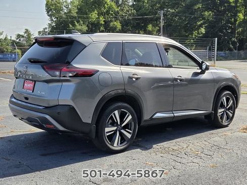 Used 2023 Nissan Rogue SL w/ SL Premium Package AWD/4WD image 5
