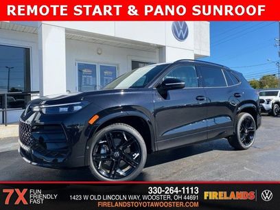 New 2025 Volkswagen Tiguan SE R-Line