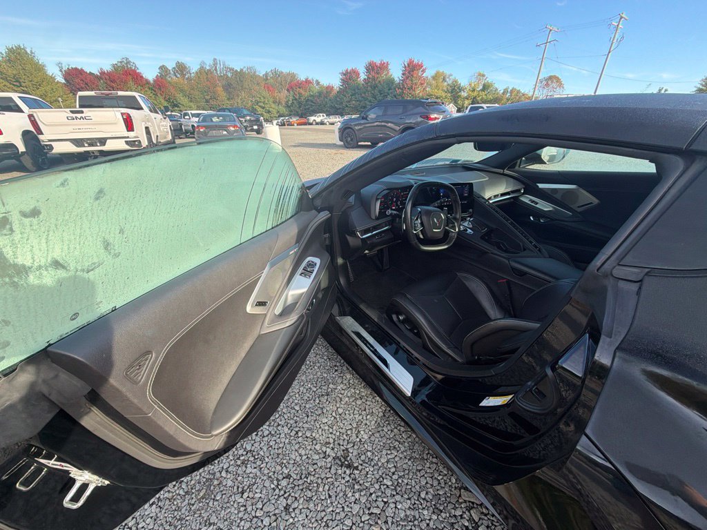Used 2020 Chevrolet Corvette Stingray Preferred Cpe w/ 2LT Preferred Equipment Group RWD image 15