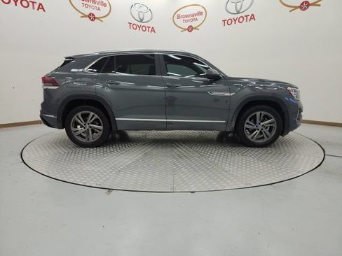 Used 2024 Volkswagen Atlas Cross Sport SEL R-Line AWD/4WD image 3