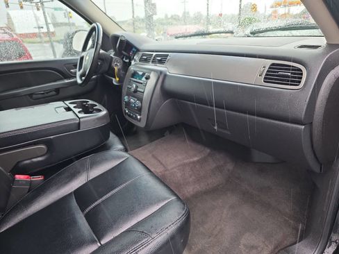 Used 2014 Chevrolet Tahoe LS AWD/4WD image 9