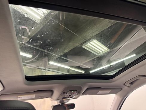 Used 2023 Audi Q5 2.0T Premium w/ Convenience Package image 36