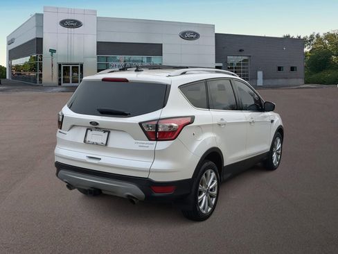 Used 2018 Ford Escape Titanium image 11