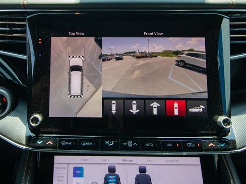 Used 2024 Jeep Grand Wagoneer L Series III w/ Rear Seat Video Group 1 AWD/4WD image 32
