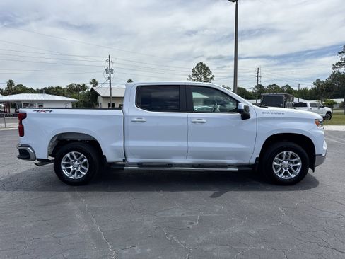 New 2023 Chevrolet Silverado 1500 LT w/ Max Trailering Package image 3