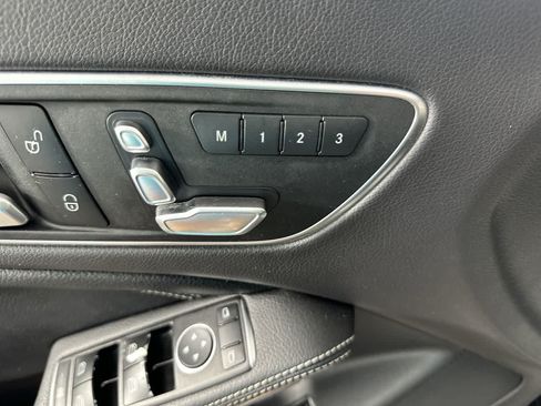 Used 2018 Mercedes-Benz CLA 250 image 12