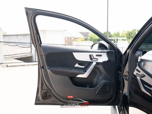 Used 2020 Mercedes-Benz A 220 4MATIC image 41