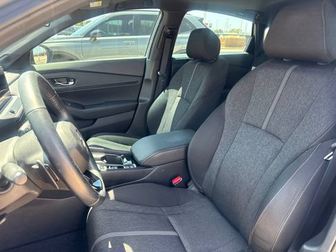Used 2025 Honda Accord Sport image 10