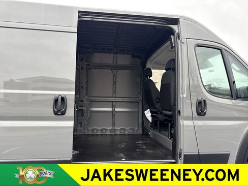 New 2026 RAM ProMaster 2500 w/ Premium Convenience Group FWD image 14