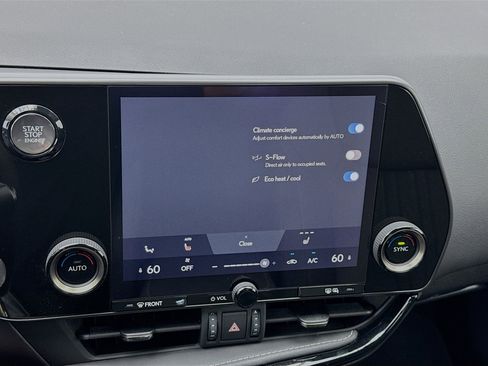 Used 2023 Lexus NX 250 FWD image 12