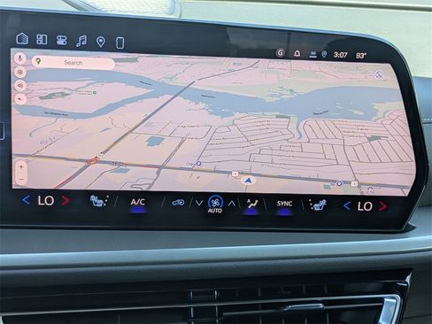 New 2026 Chevrolet Traverse LT w/ Enhanced Driving Package image 23