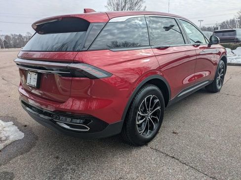 New 2026 Lincoln Nautilus Premier image 11