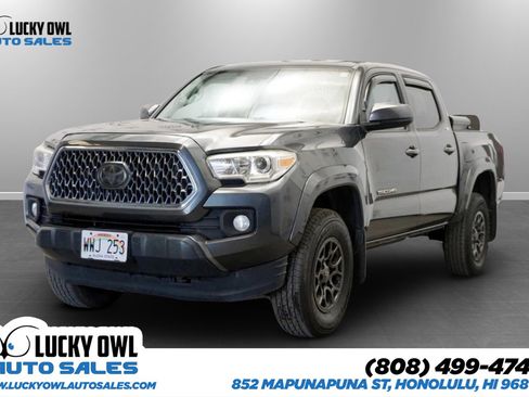Used 2018 Toyota Tacoma SR5 RWD image 1