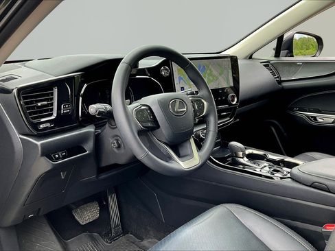 Used 2025 Lexus NX 350h AWD w/ Accessory Package (2T) image 17